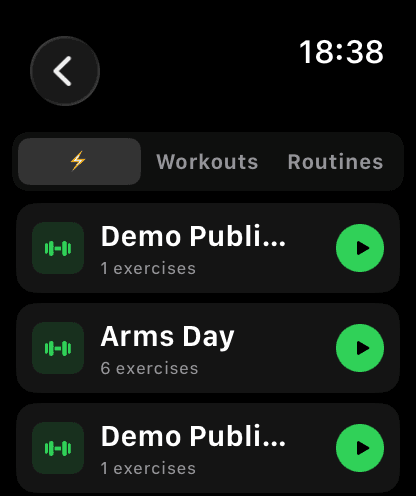 Quick Start tab on Apple Watch showing pinned workout templates with play buttons